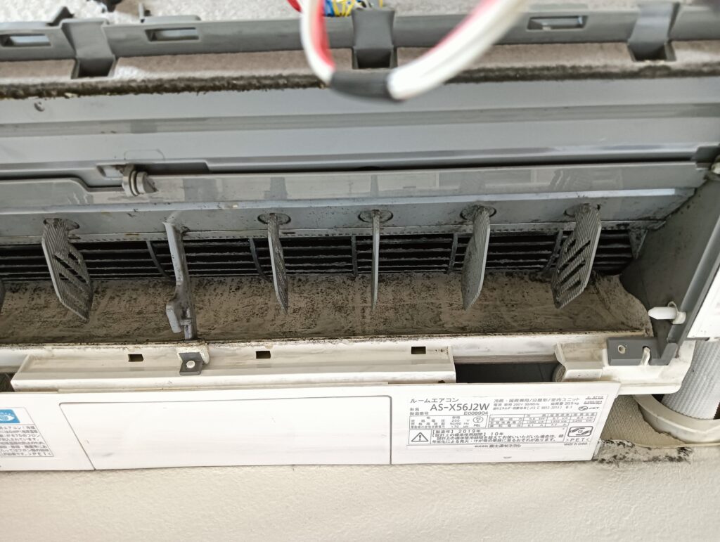 送風ファン汚れ